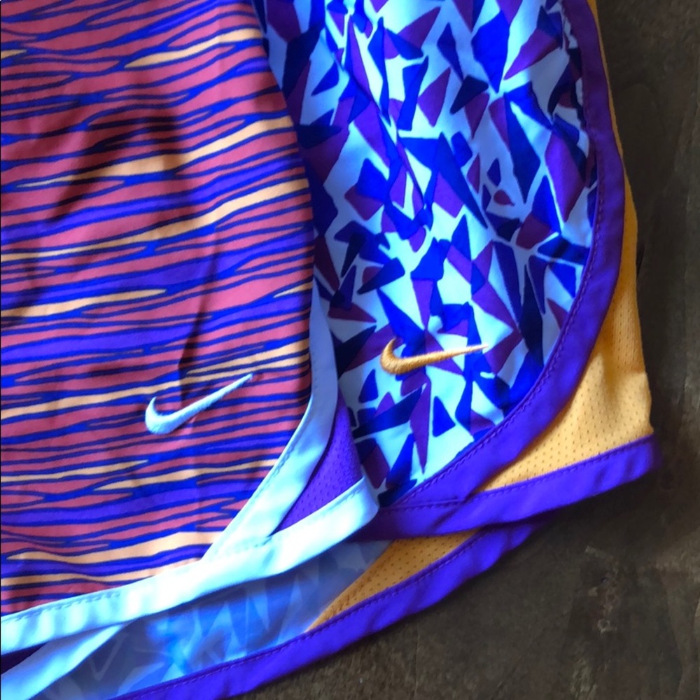 Girls Nike Running shorts size XL